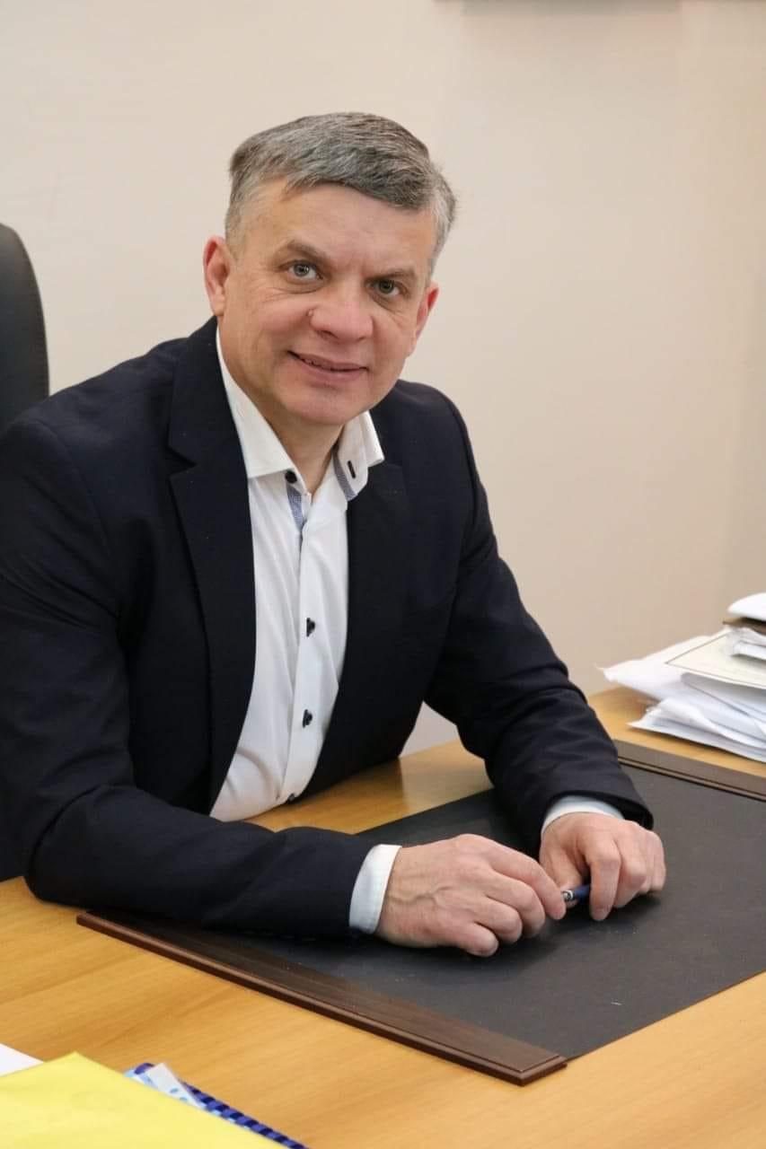 Вітання з Новим 2023 роком від генерального директора Львівського Палацу мистецтв Юрія Візняка!