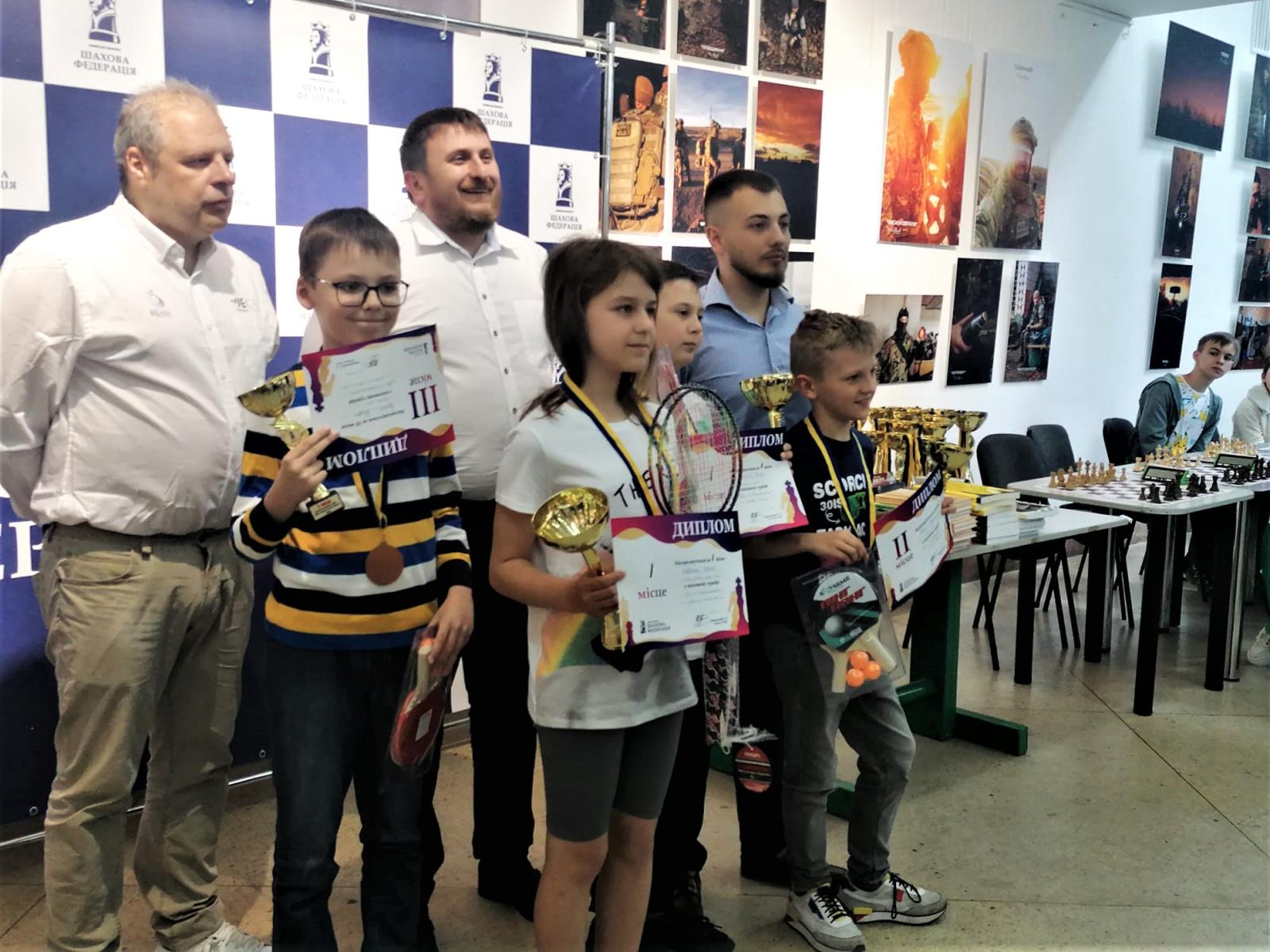 Дитячий шаховий турнір "Кубок Адріяна Михальчишина": змагання для кмітливих і наполегливих..